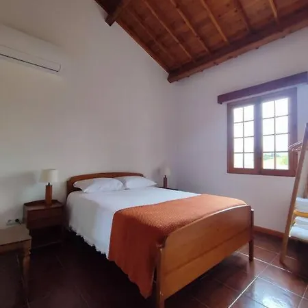 Da Eirinha Chalet Furnas (Azores)